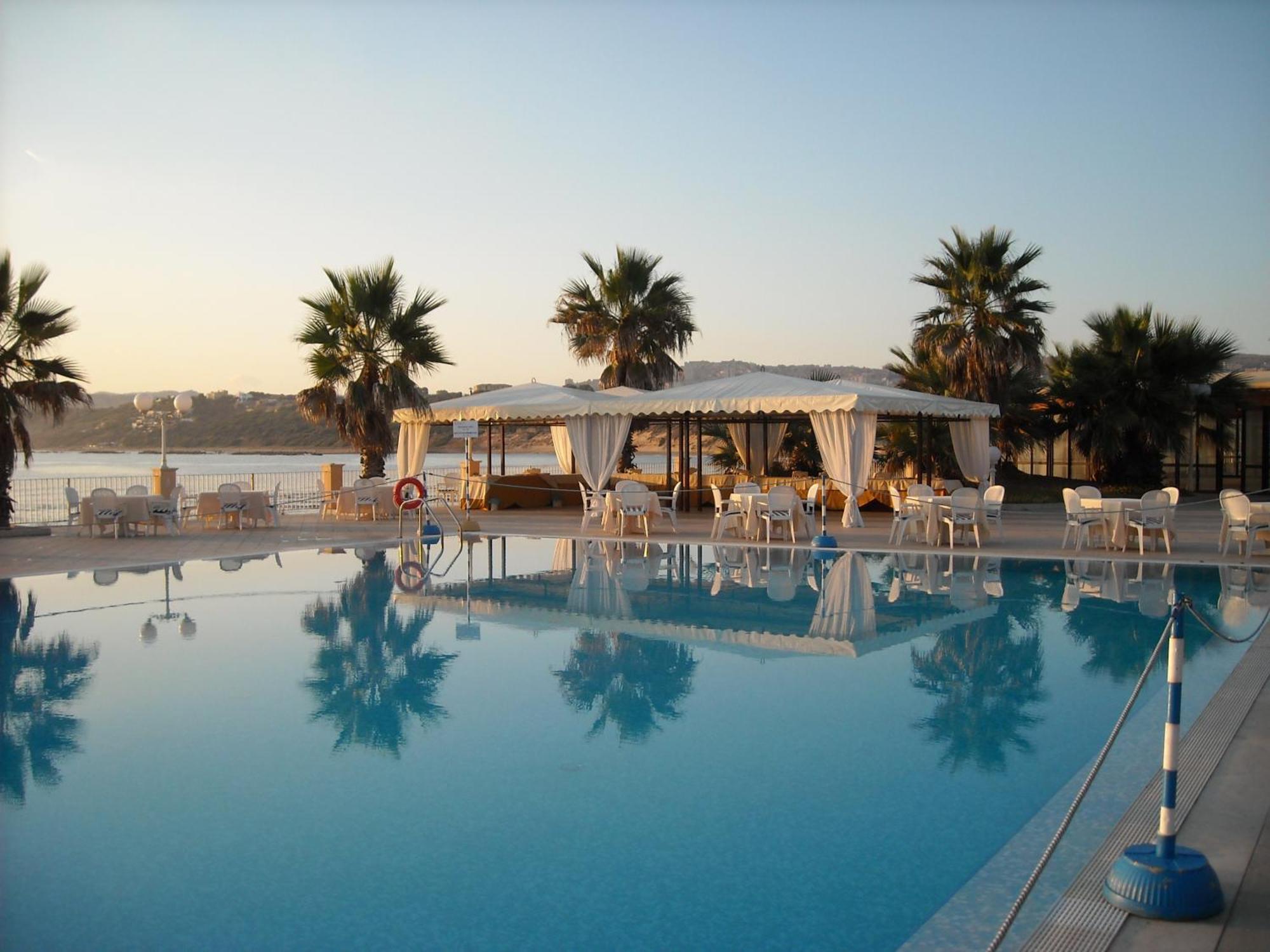 Dioscuri Bay Palace Сан-Леоне Екстер'єр фото